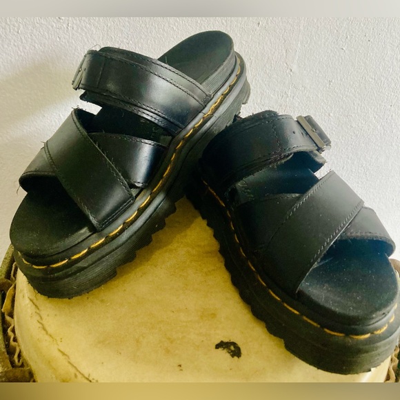 Ryker Dr. Martens Unisex Slides Sandals Size 5 Female / 4 Male - Picture 10 of 16